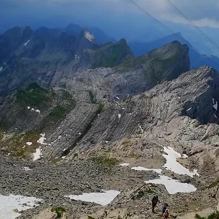 Saentis Chalet Chnorz Fireplace Apartment شقة