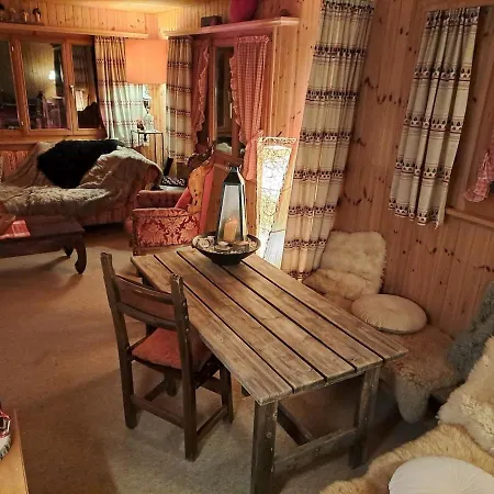 Saentis Chalet Chnorz Fireplace Apartment شقة Nesslau