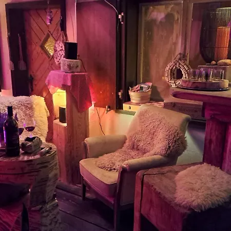 Saentis Chalet Chnorz Fireplace Apartment Nesslau